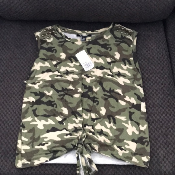 Forever 21 Camo Sleeveless Knit Top - Picture 1 of 2